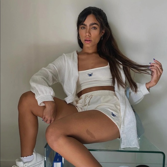 SIENNA SHIRT - Picture 13 of 16